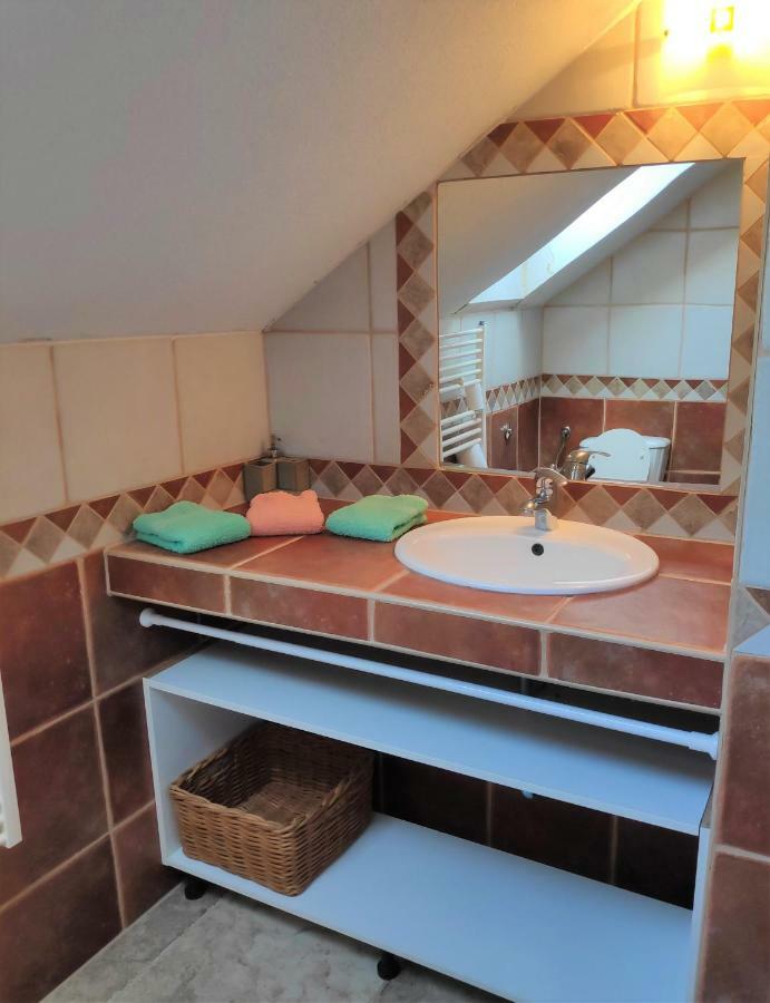 Villa Punta Blava - Beach Front, Ideal For Family Vacation With Kids, Large Terraces With Sea View, Internet, Netflix, No Pets Allowed Obrovac Extérieur photo