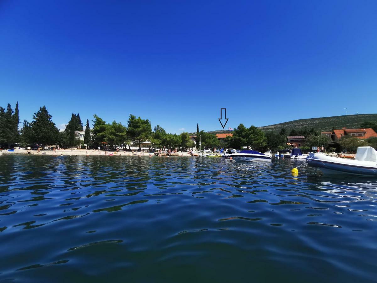 Villa Punta Blava - Beach Front, Ideal For Family Vacation With Kids, Large Terraces With Sea View, Internet, Netflix, No Pets Allowed Obrovac Extérieur photo